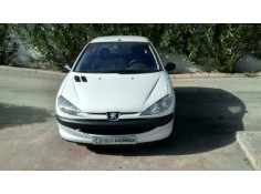 peugeot 206 4-trg. del año 2002 2