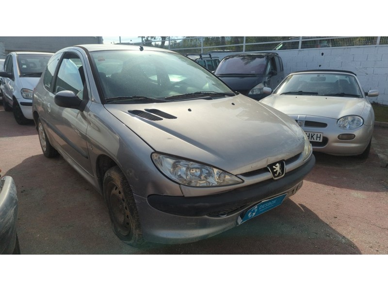 peugeot 206 berlina del año 2005