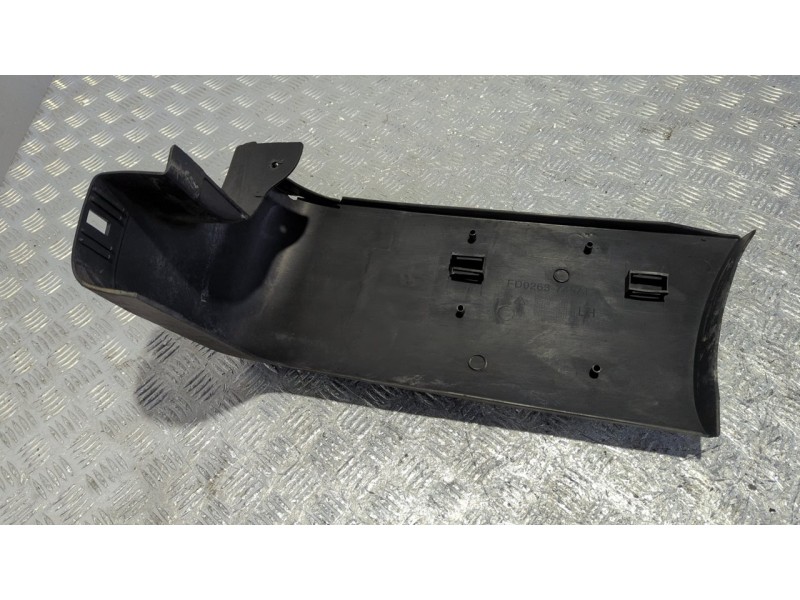 Recambio de paragolpes trasero para ford transit caja cerrada ´06 ft 260 k trend lkw referencia OEM IAM   