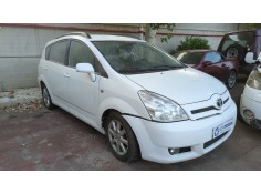 toyota corolla verso (r1) del año 2004