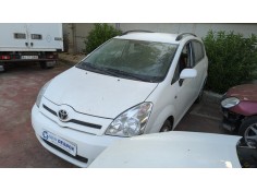 toyota corolla verso (r1) del año 2004 2