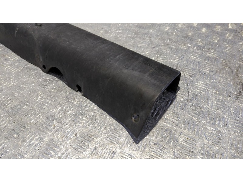 Recambio de paragolpes trasero para ford transit caja cerrada ´06 ft 260 k trend lkw referencia OEM IAM   