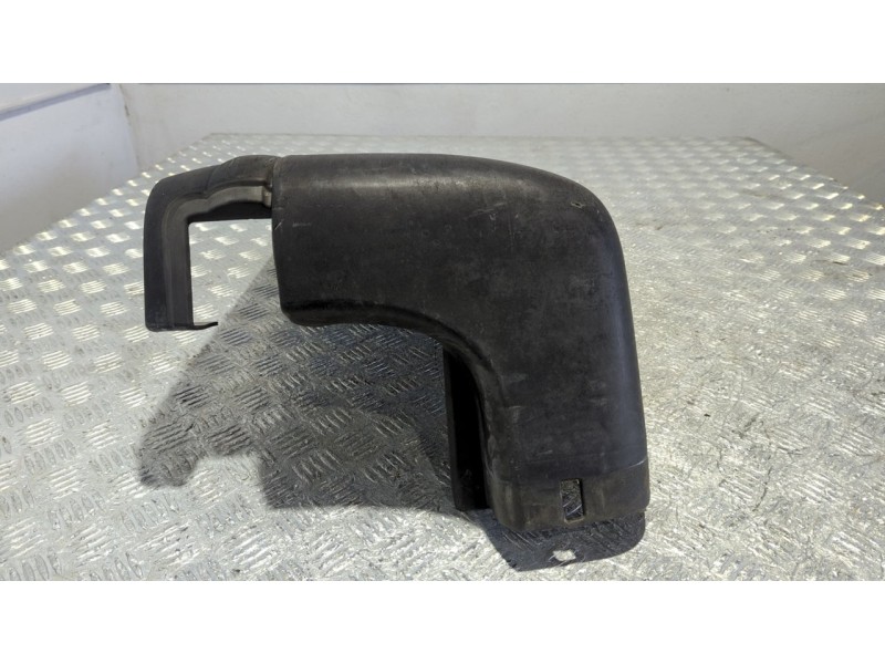 Recambio de paragolpes trasero para ford transit caja cerrada ´06 ft 260 k trend lkw referencia OEM IAM   