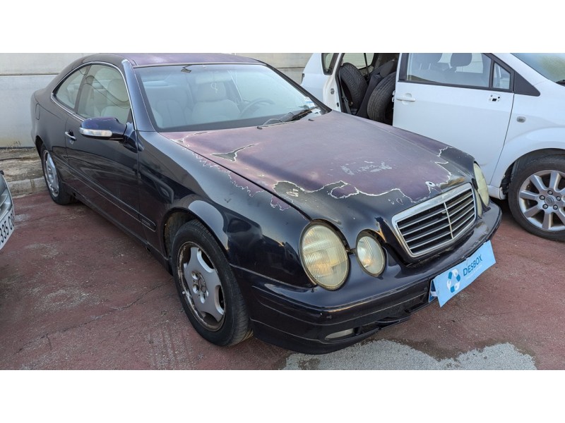 mercedes-benz clase clk (w208) coupe del año 2002