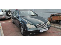 mercedes-benz clase c (w203) berlina del año 2003