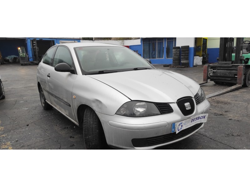 seat ibiza (6l1) del año 2004