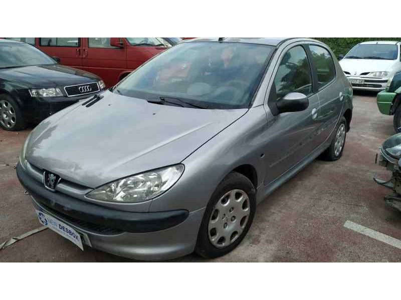 peugeot 206 berlina del año 2004