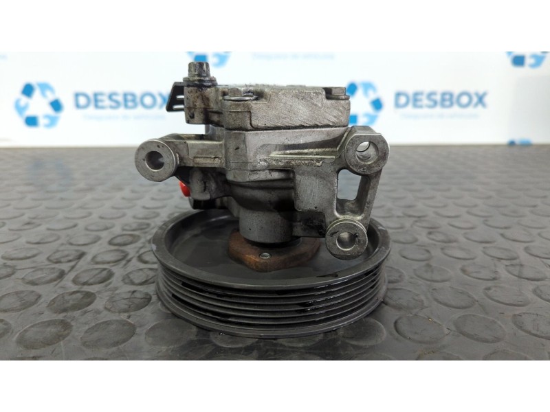 Recambio de bomba direccion para mercedes-benz clase c (w203) berlina 2.2 cdi cat referencia OEM IAM A0044661301  
