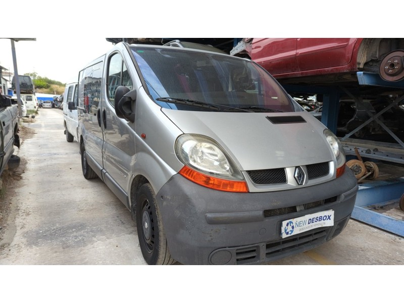 renault trafic combi (ab 4.01) del año 2005