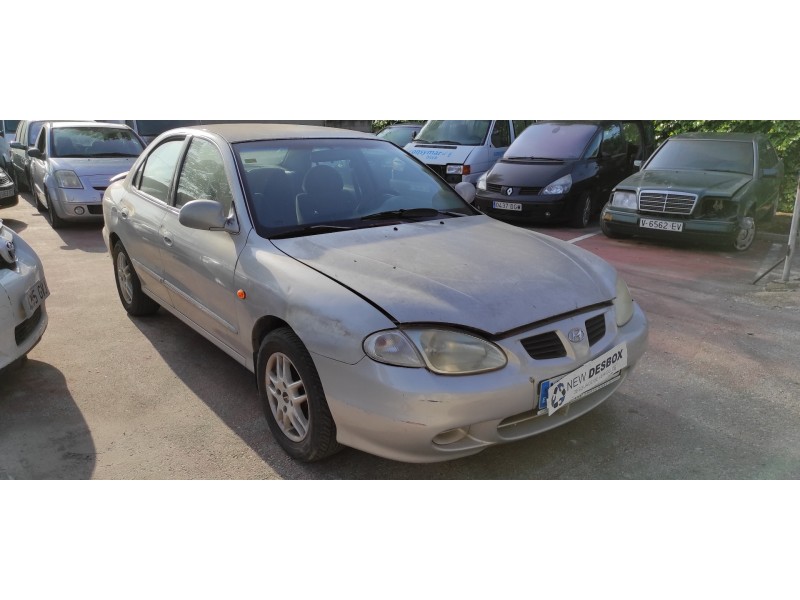 hyundai lantra berlina (rd) del año 1999