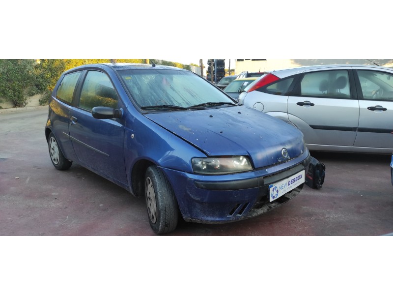 fiat punto berlina (188) del año 2001