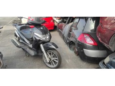 piaggio (vespa) beverly del año 2006 2