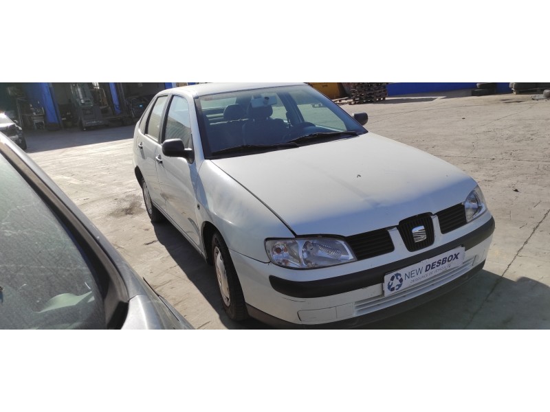 seat cordoba berlina (6k2) del año 2000