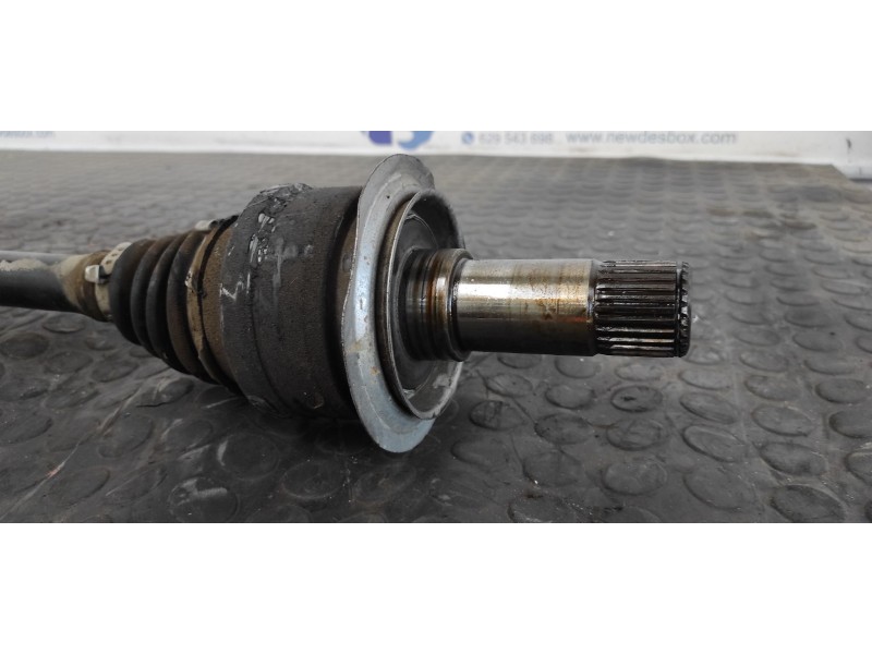 Recambio de transmision delantera izquierda para mercedes-benz vito caja cerrada 6.03  109 cdi compacto (639.601) referencia OEM