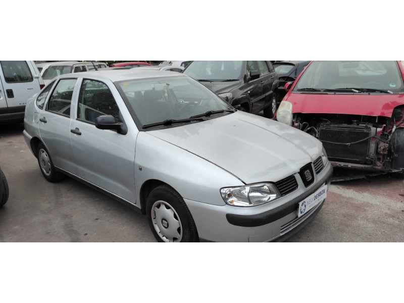 seat cordoba berlina (6k2) del año 2000