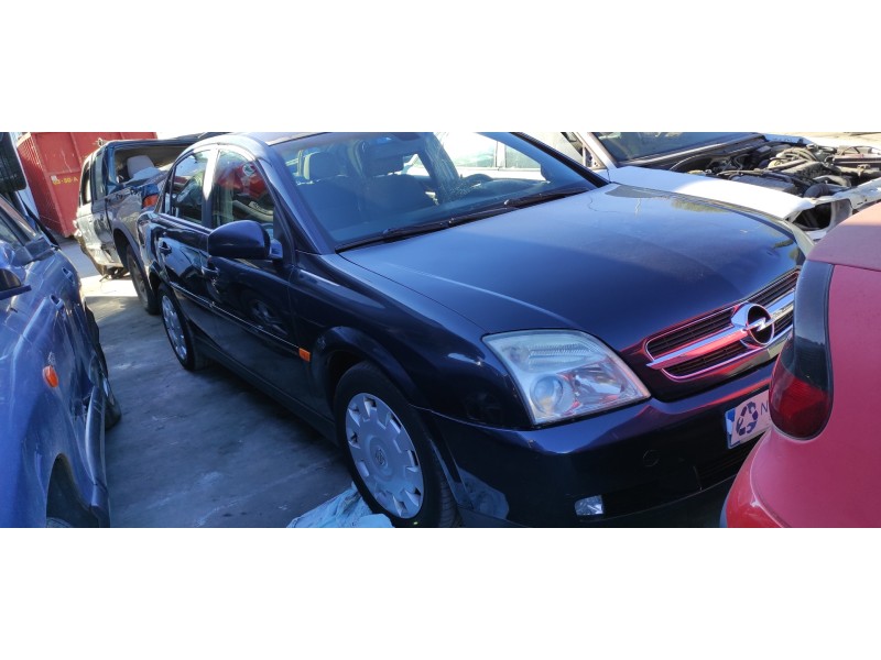 opel vectra c berlina del año 2003