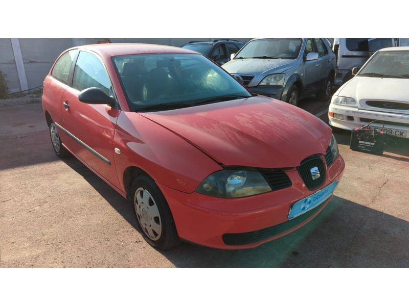 seat ibiza (6l1) del año 2002