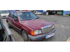 mercedes-benz clase c (w201) berlina del año 1993 2