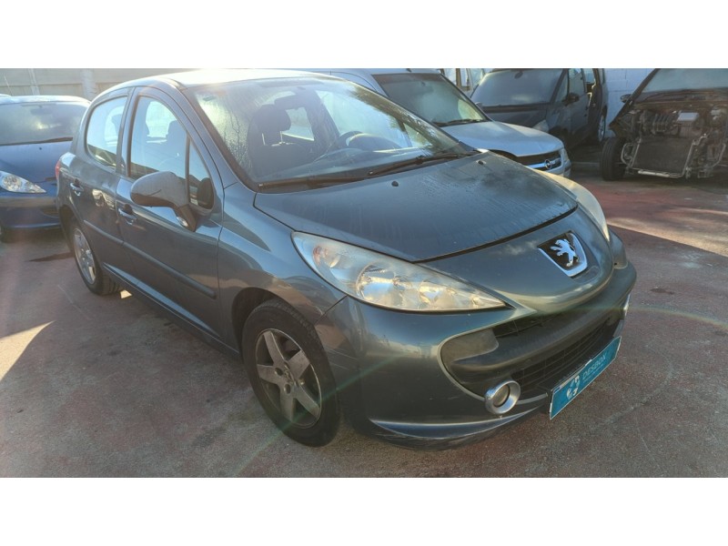 peugeot 207 del año 2006