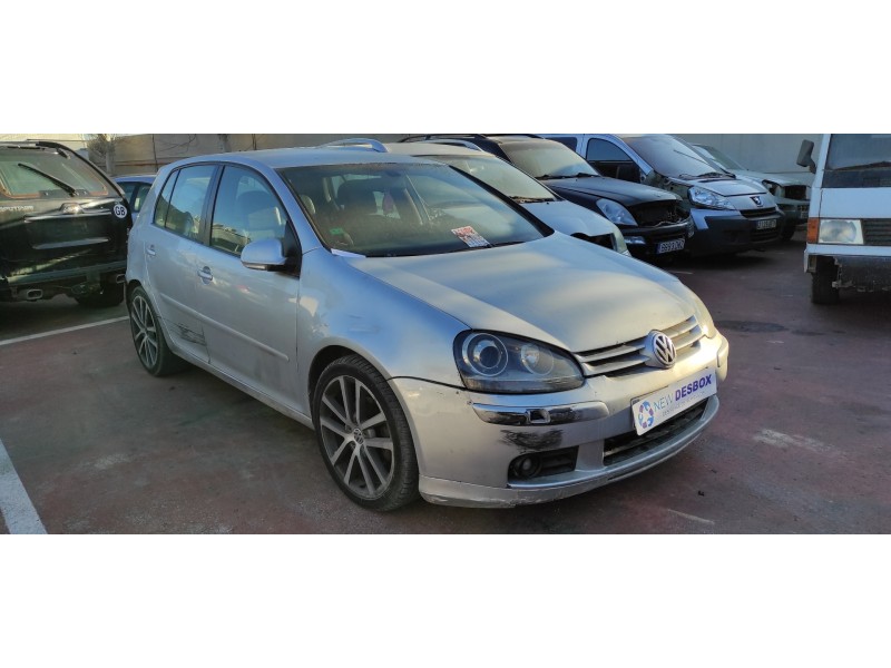 volkswagen golf v berlina (1k1) del año 2005