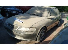 opel vectra b berlina del año 1995