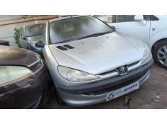 peugeot 206 berlina del año 2002