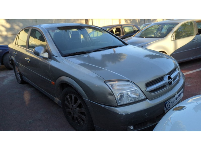 opel vectra c berlina del año 2003