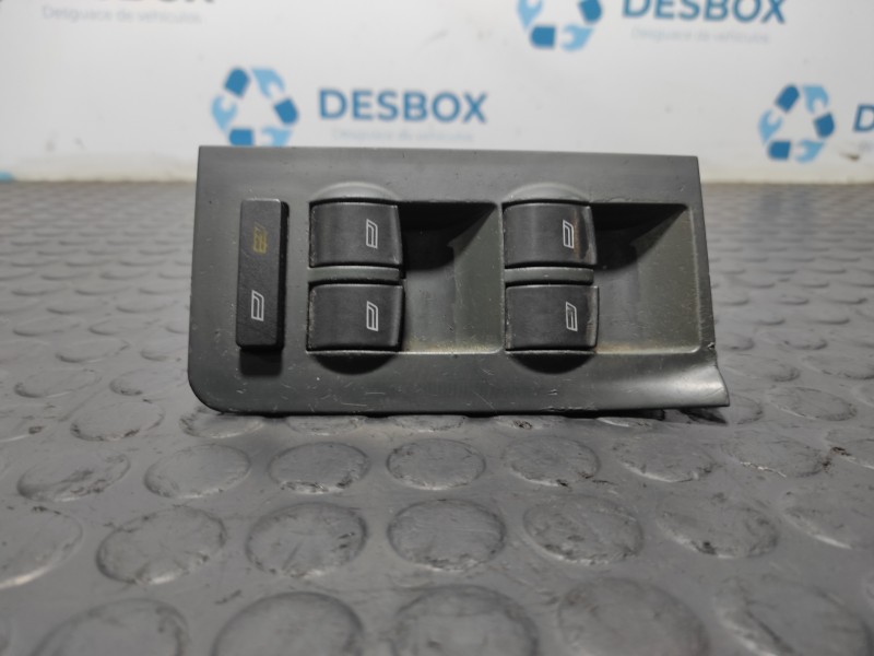 Recambio de mando elevalunas delantero izquierdo para audi allroad quattro (4b5) 2.5 tdi (132kw) referencia OEM IAM 4B0959851  