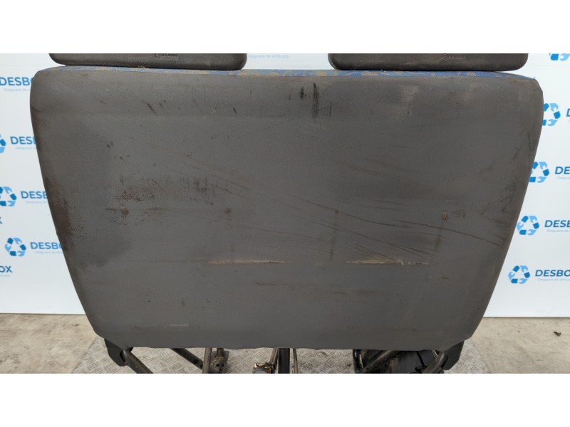 Recambio de asiento delantero derecho para iveco daily caja cerrada (1999 =>) 29 - l 11 caja cerrada referencia OEM IAM   