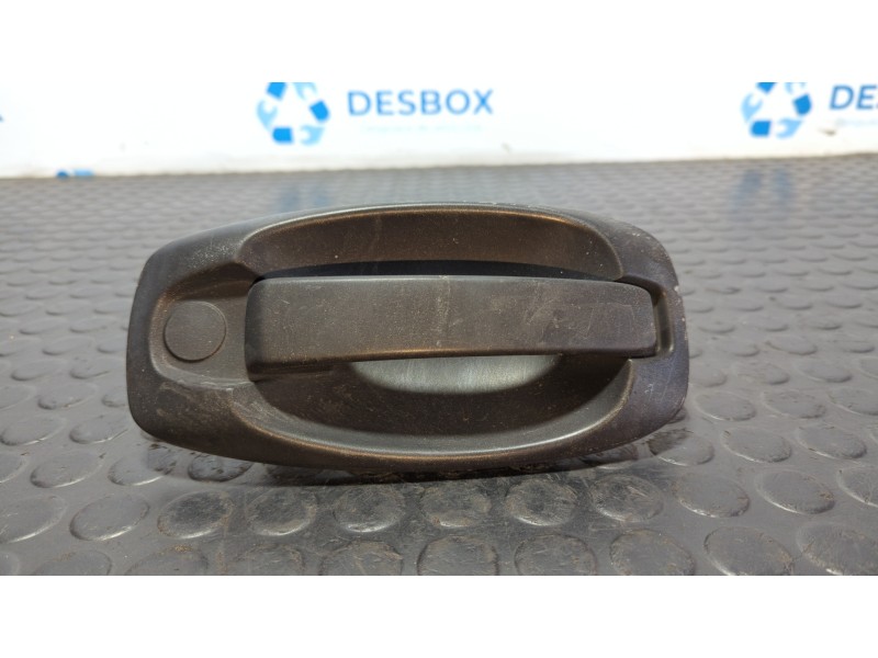 Recambio de maneta delantera derecha para fiat doblo 1.6 jtdm 16v cat referencia OEM IAM 242940A  