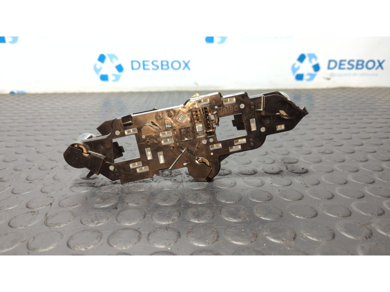 Recambio de portalamparas para peugeot 307 (s1) referencia OEM IAM 89022860507  