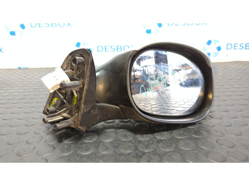 Recambio de retrovisor derecho para citroen xsara picasso 1.8 16v referencia OEM IAM 96484821XT  