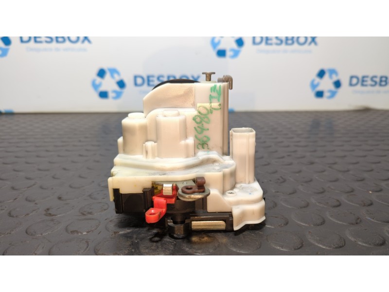 Recambio de cerradura puerta trasera izquierda para fiat doblo 1.6 jtdm 16v cat referencia OEM IAM B792  
