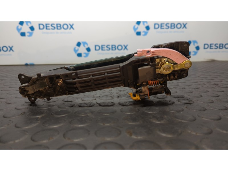 Recambio de maneta delantera izquierda para toyota rav 4 (a2) 2.0 luna 4x4 (2003) referencia OEM IAM 2655  