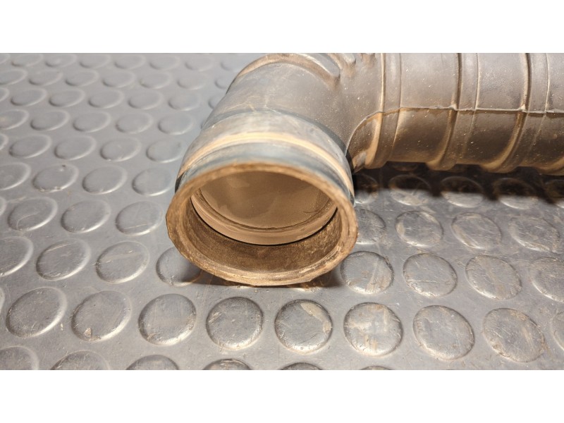 Recambio de tubo aspiracion admision para mercedes-benz vito (w638) caja cerrada 2.3 diesel referencia OEM IAM A6380940482  