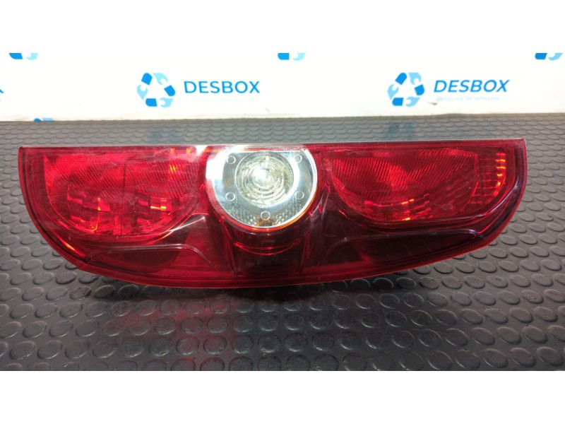 Recambio de piloto trasero derecho para fiat doblo 1.6 jtdm 16v cat referencia OEM IAM 20370751  