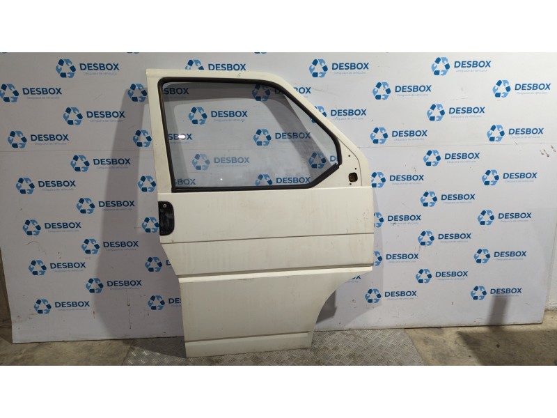 Recambio de puerta delantera derecha para volkswagen t4 transporter/furgoneta (mod. 1991) referencia OEM IAM   