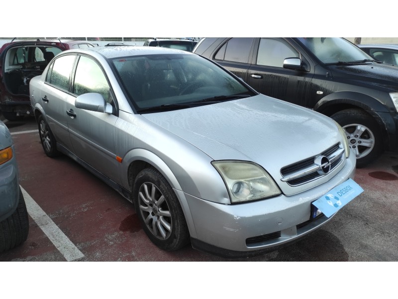 opel vectra c berlina del año 2005