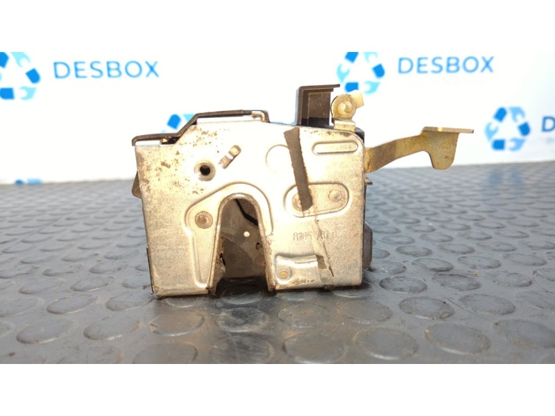 Recambio de cerradura puerta delantera izquierda para bmw serie 5 berlina (e34) 2.4 turbodiesel referencia OEM IAM 81057810  