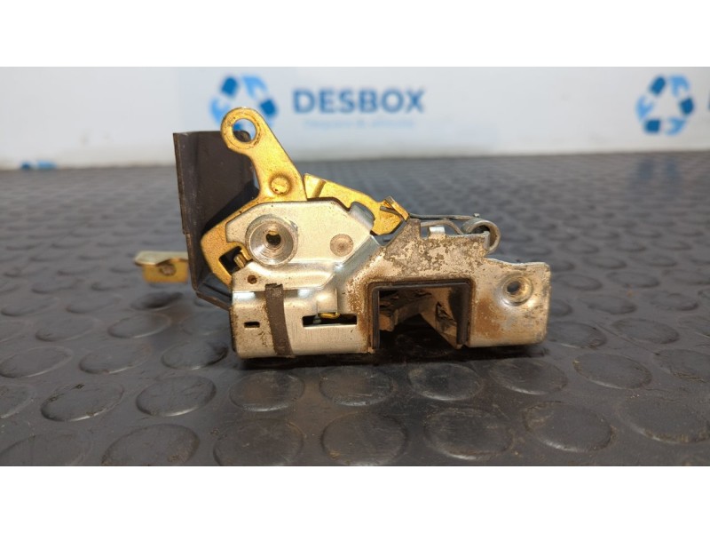 Recambio de cerradura puerta delantera izquierda para bmw serie 5 berlina (e34) 2.4 turbodiesel referencia OEM IAM 81057810  
