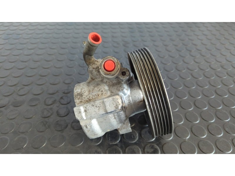 Recambio de bomba direccion para citroen nemo basis referencia OEM IAM 26135031AD  