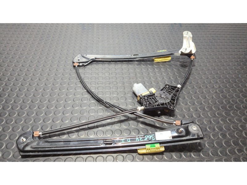 Recambio de elevalunas delantero izquierdo para volkswagen golf vii lim. 1,4 tsi referencia OEM IAM 5Q0959801B  