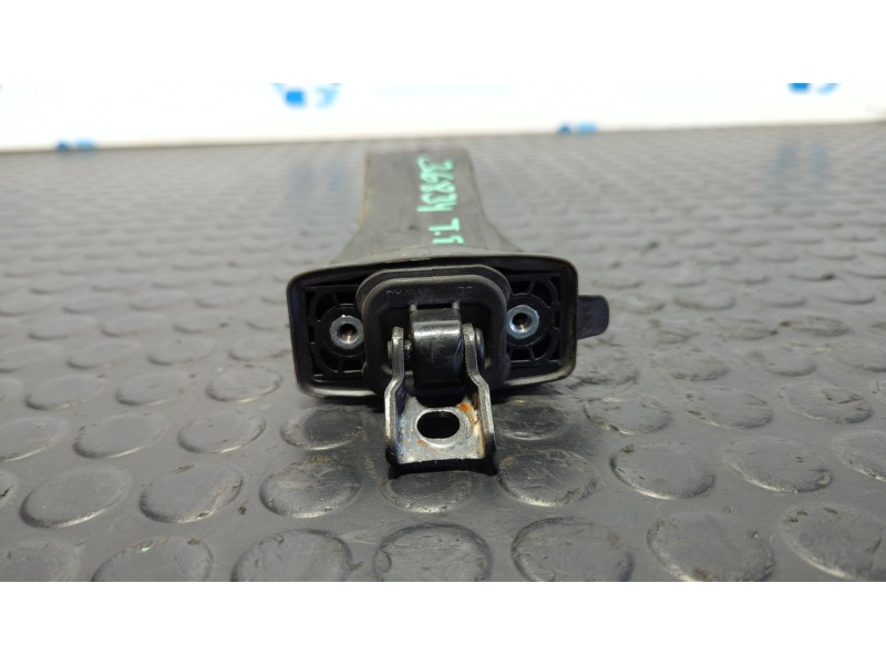 Recambio de retenedor puerta derecha para volkswagen golf vii lim. 1,4 tsi referencia OEM IAM 5G0839267A  