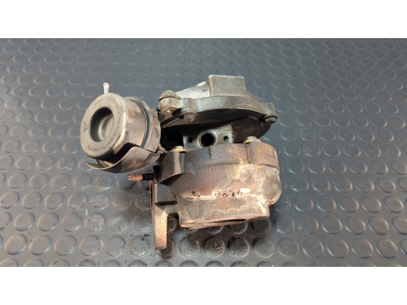 Recambio de turbocompresor para renault megane ii berlina 3p 1.5 dci diesel referencia OEM IAM 54399700070  