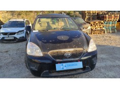 kia carens (un) del año 2012 2