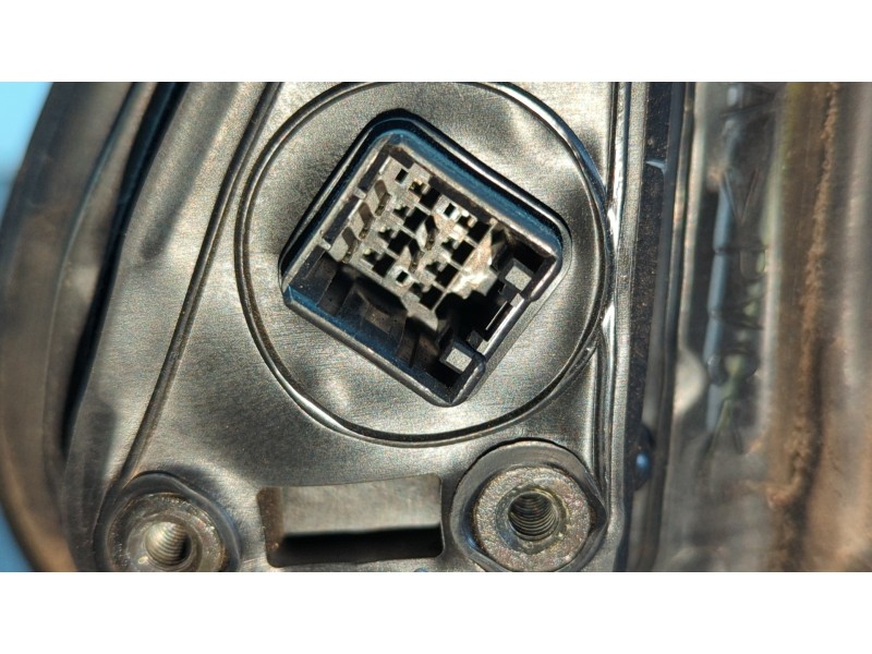 Recambio de retrovisor derecho para honda cr-v (rd1/3) 2.0 16 v referencia OEM IAM 010056  