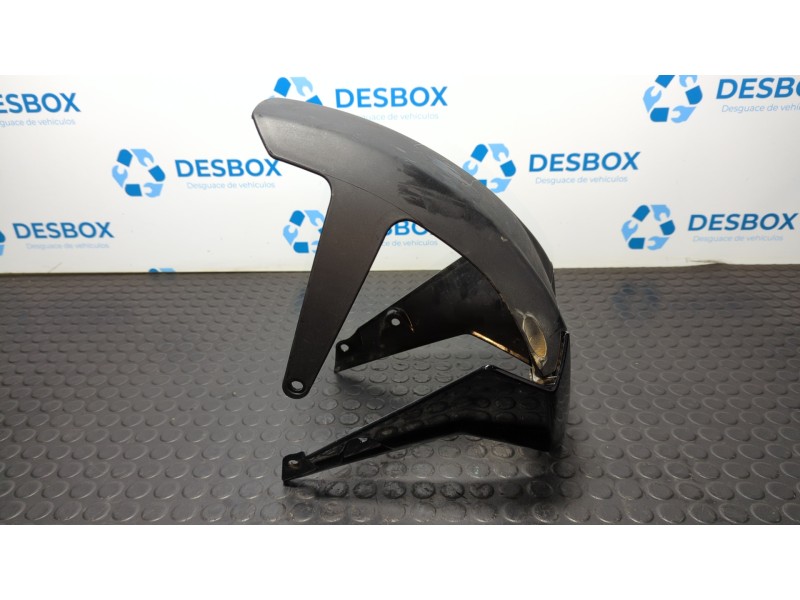 Recambio de guardabarros delantero para ktm 125 duke referencia OEM IAM JY181402  