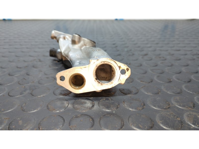 Recambio de tubo para mercedes-benz vito (w639) basic, combi 2.2 cdi referencia OEM IAM A6511402108  