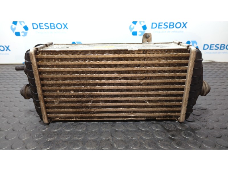 Recambio de intercooler para hyundai i30 1.6 crdi referencia OEM IAM 282702A570  