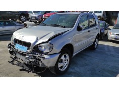 mercedes-benz clase m (w163) del año 2004 2